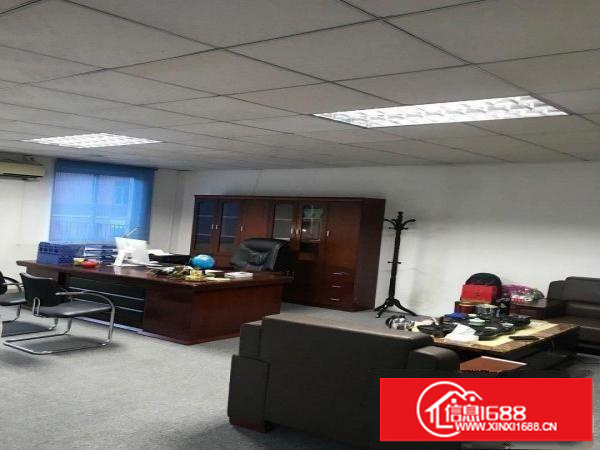 坂田杨美地铁站附近300平仓库出租，