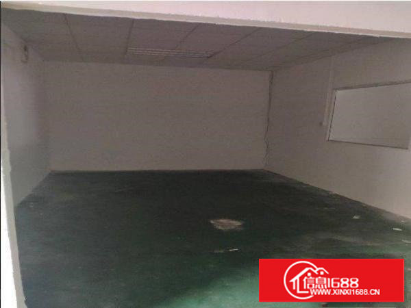 龙背岭工业区新出楼上300平水电齐全带办公室装修厂房出租