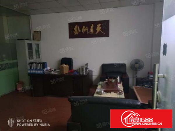 西乡靠洲石路边新出一楼厂房带装修680平