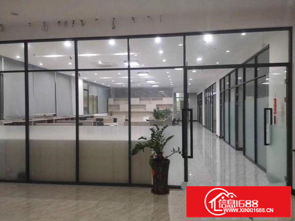 桥头镇标准厂房三楼现成豪华装修