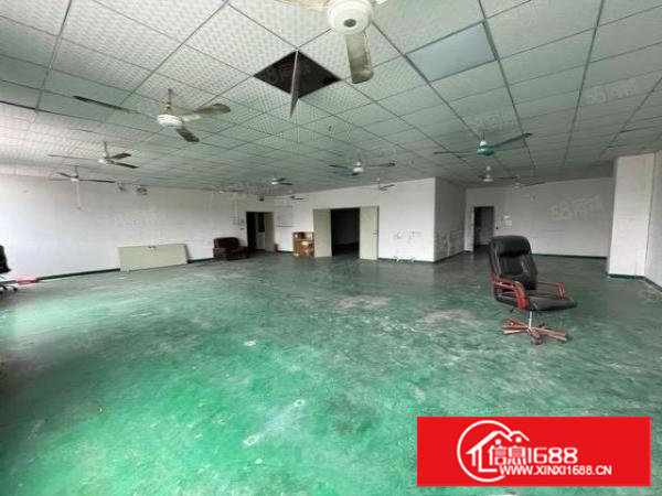 长安锦厦二楼450平，6000元200管理费，拎包入住