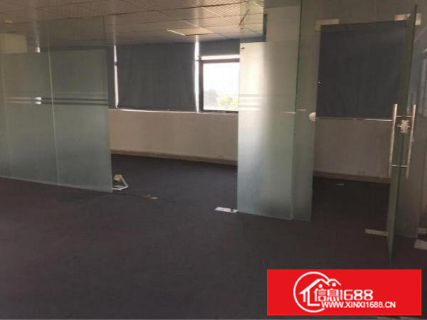 坂田华为一楼带装修1850平方，免转让费可