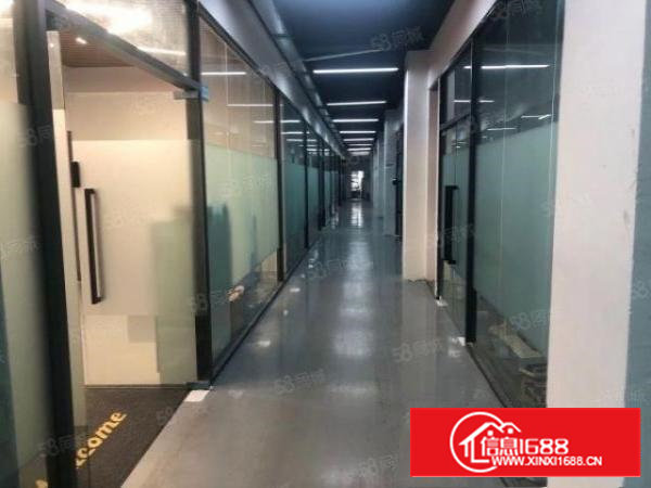 （地铁口）楼上精装修办公室。大小户型随便挑