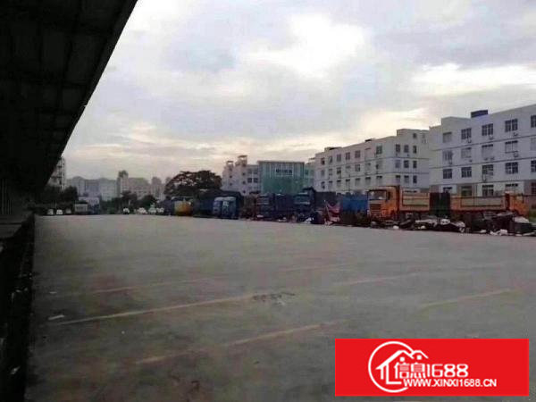 坪地一楼925平厂房出租，园区空地大可大小分租