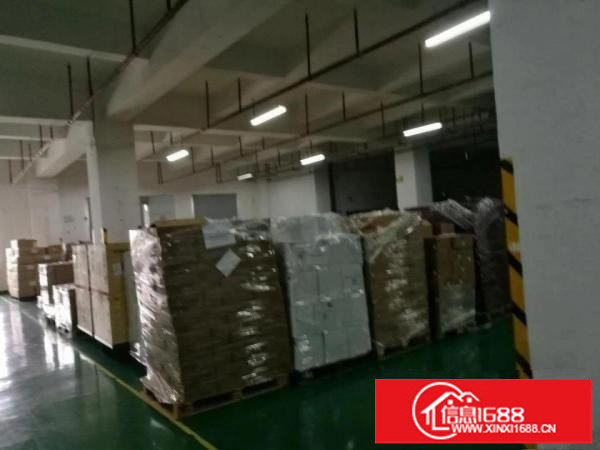 平湖新木新出3楼3600平方厂房出租