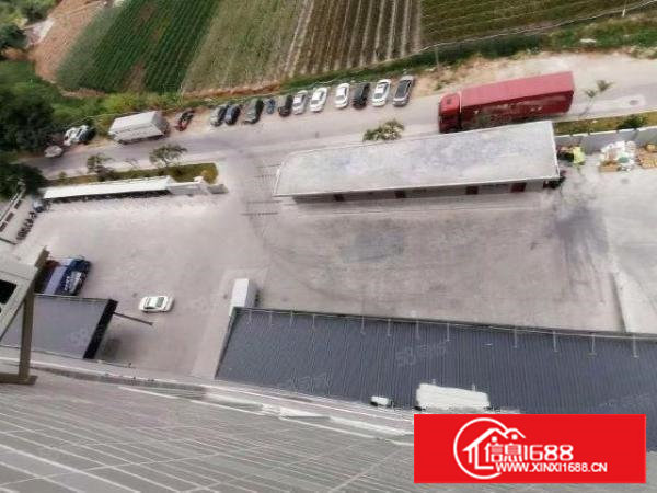 横塘独院厂房出租2200平，带装修。厂空地大，一户双梯！