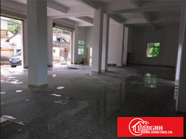 秋长单层390平标准厂房形象好停车进出方便