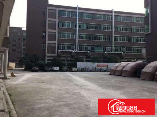 龙岗坪地低碳城带喷淋两部货梯外观形象好空地大年限长