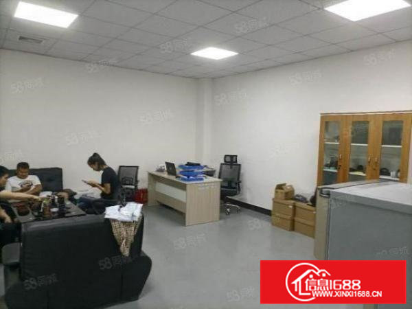 石排赤坎标准三楼650平方低价招租，水电齐全，有办公室装修