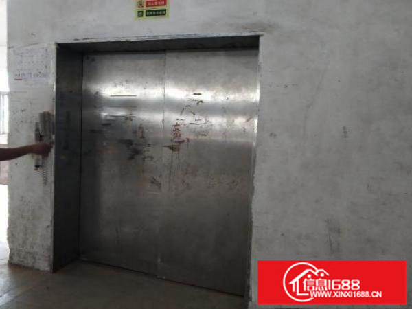 龙岗区横岗新出原房东单一层1100平厂房,实量出租,大小可分