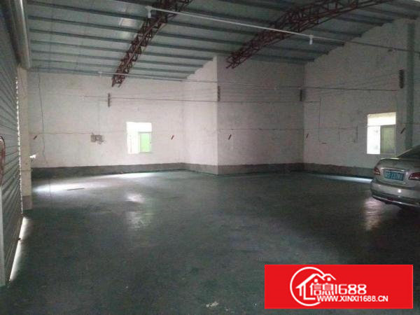 独门独院，厂房300平方，宿舍，饭堂，办公室约200平方