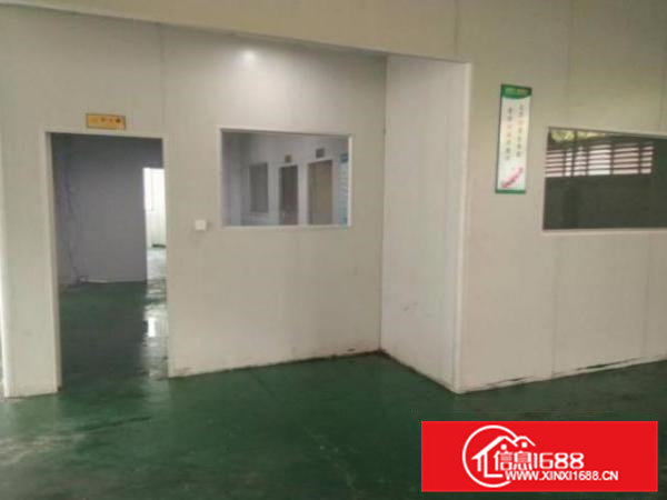 重河新出楼上标准厂房980平方米出租，实际面积