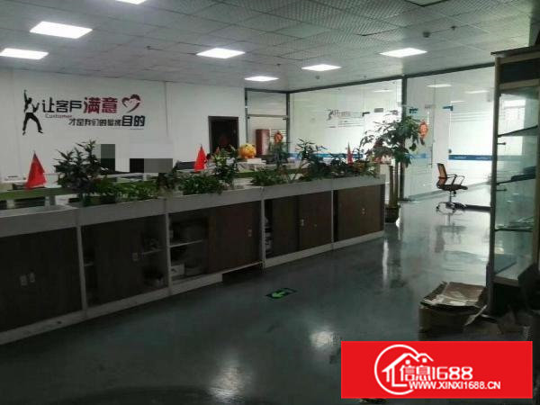 东莞企石镇清湖大工业园楼上标准一层1500带精装修厂房出租