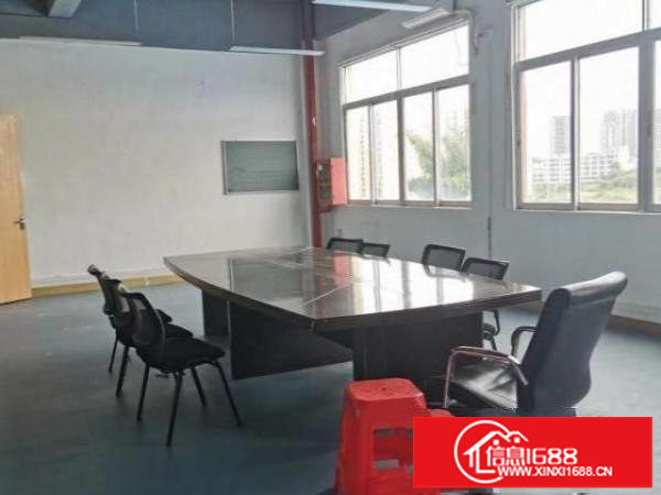 龙岗坪地坪西北通道旁，3楼精装修厂房1250平米出租照片实拍