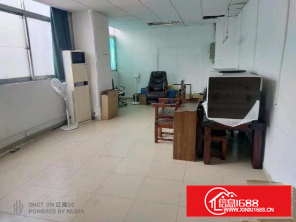 无需装修，交通便利，附近配套设施齐全