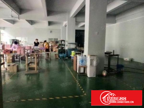 凤岗雁田空出原房东2楼800平方，水电齐全现成办公室车间