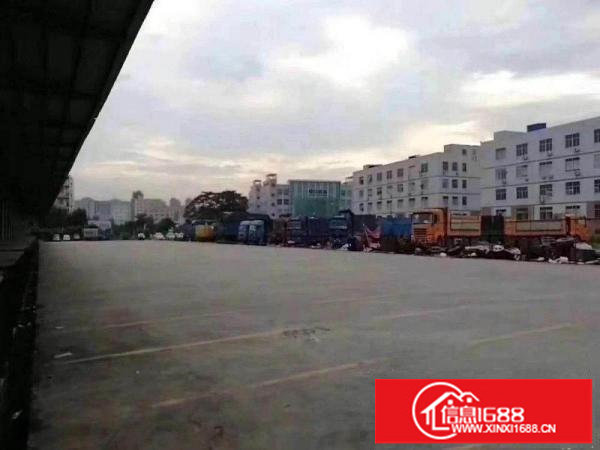 六约新出单一层钢构8000平出租带卸货平台大小分租