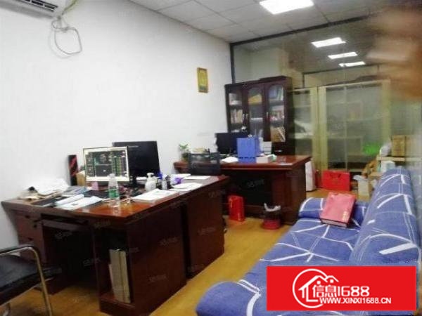 清溪厦坭村900平标准厂房出租有装修