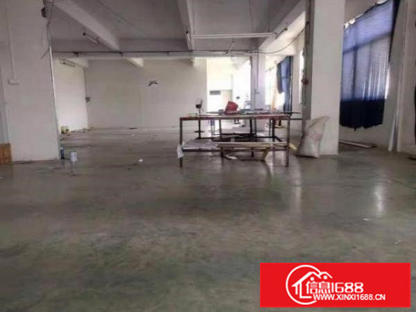 横岗街道招租3楼厂房300方，面积实在