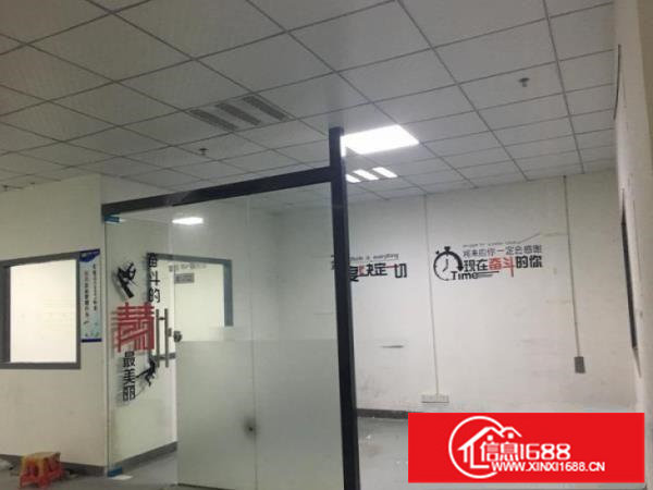 坪山大工业区高新产业园厂房，分租590平租22租金