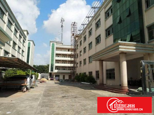 园洲大道旁新出独院9250带装修，空地1500