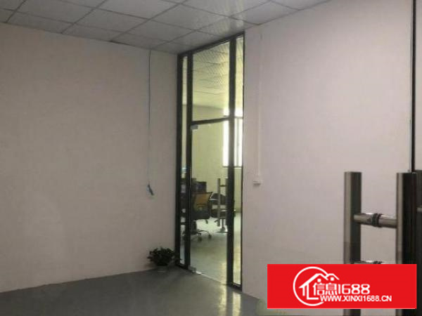 原房东独门独院钢构7500平方