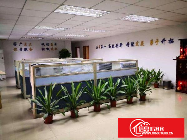 茶山镇卢边本地房东3楼800平现成制衣厂形象好易招工