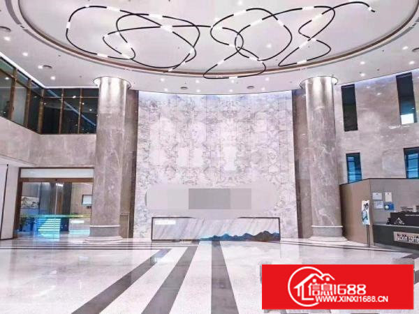 坂田地铁口附近新出楼上160平精装修标准厂房出租