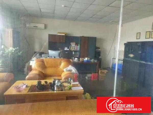 三中新出楼上精装修650平方出租