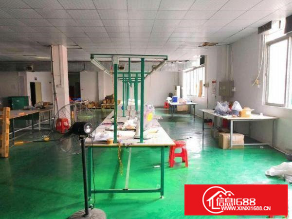 【~凤岗镇中心600平方豪华装修二楼厂房，电子贸易~】