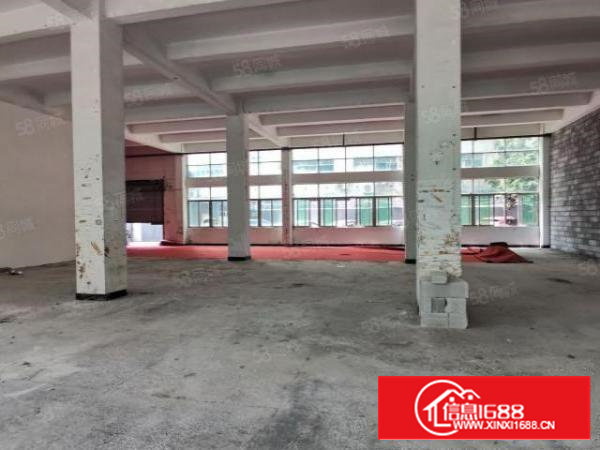 一楼厂房仓库，大车进出方便，