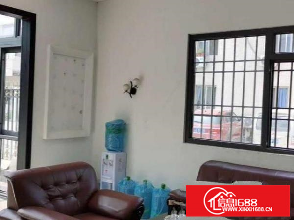 云东海装修厂房2600㎡