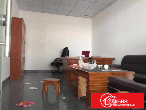 观澜福民，新出花园厂房四楼780平方，合同4年