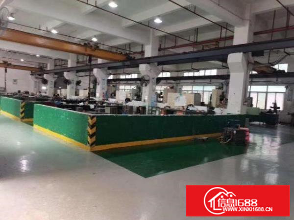 凤岗注塑厂房出租750平6米高现成行车精装修办公室