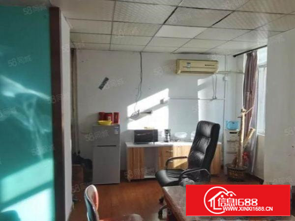 西乡固戍原房东零公摊厂房875平整层出租，精装修，拎包入住