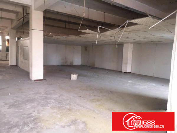 楼上，处于工业园里面