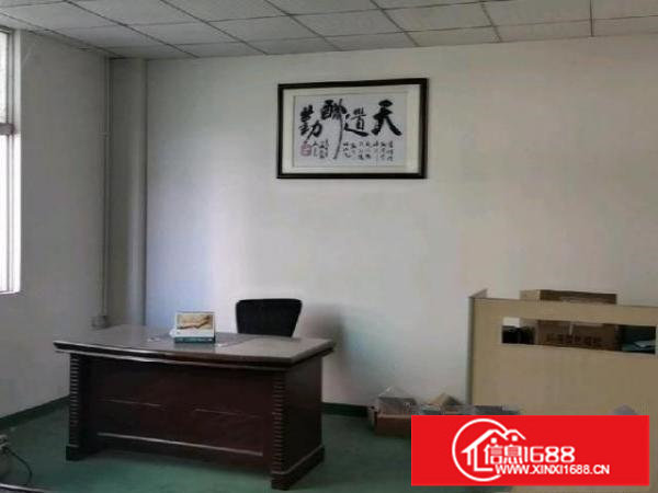 平湖山厦独院厂房二楼275平厂房招租