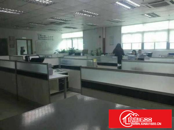 龙岗宝龙楼上2000平精装修红本厂房