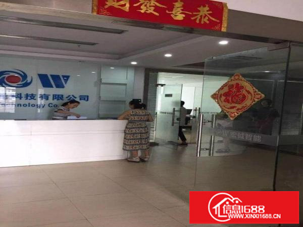 坪山莹展科技园整层2750平米，精装修无转让费招租