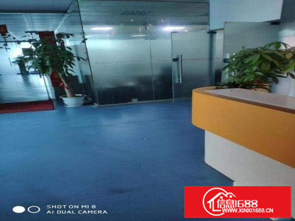 平湖上木古带装修二楼1800平方厂房出租