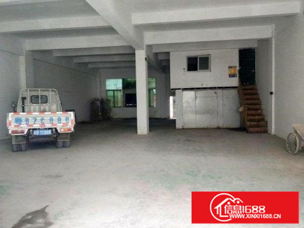 长安厦边新出一楼420平厂房招租