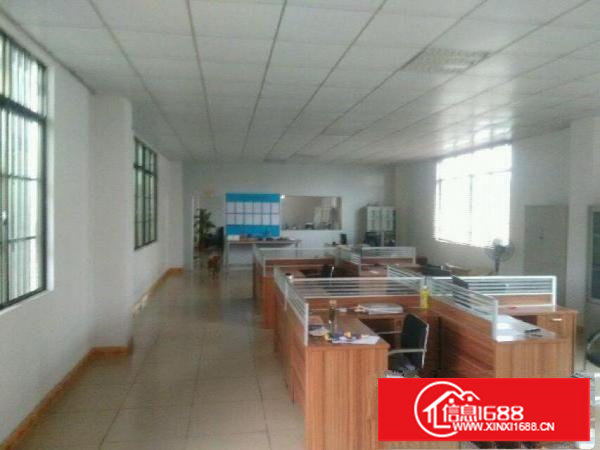 谢岗独院带电梯厂房2000平米