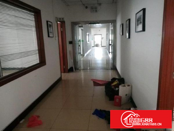 公明田寮滴水9米高钢构厂房9000平米25元租