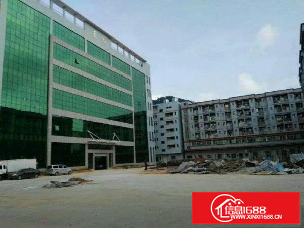 2000平方米全新楼上厂房（特别适合玻璃，注塑等）