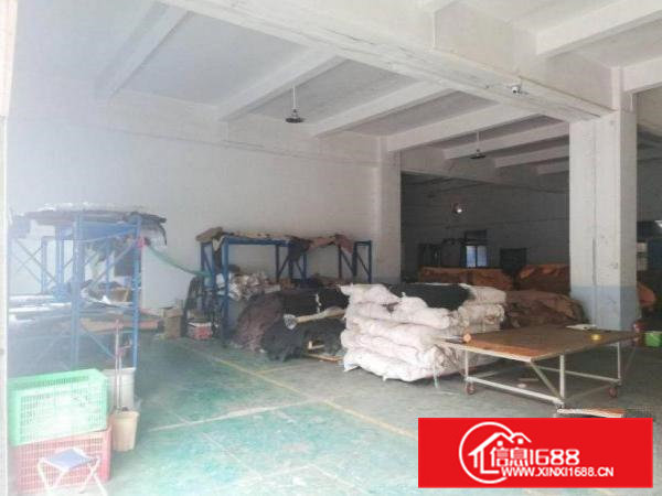 社贝新出标准一楼900平米带办公室装修厂房出租