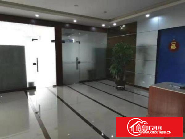 松岗龙大高速原房东独院二楼1300平精装修厂房出租水电齐全