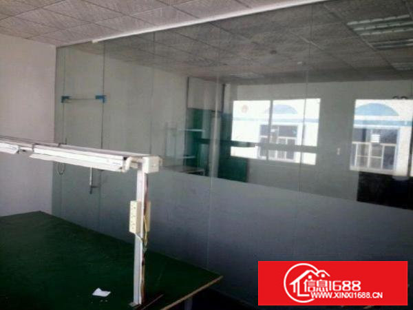 龙岗中心城南约带装修厂房1000平米出租