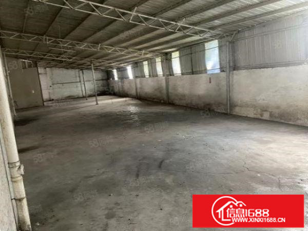 平湖辅城坳经典小独院厂房招租，厂房两层2700平米