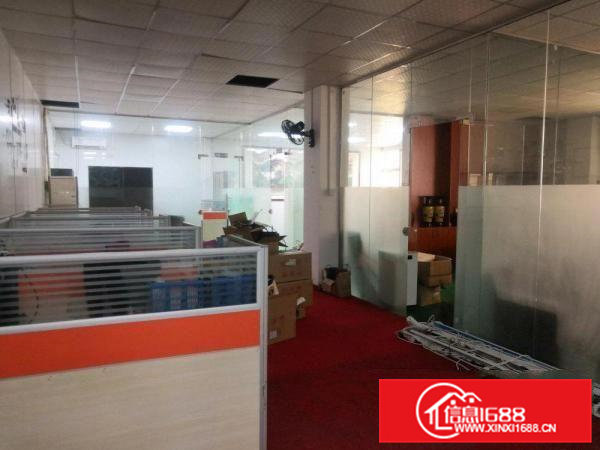 凤岗雁田布心工业区无公摊原房东厂房三楼1200平方，适合电子