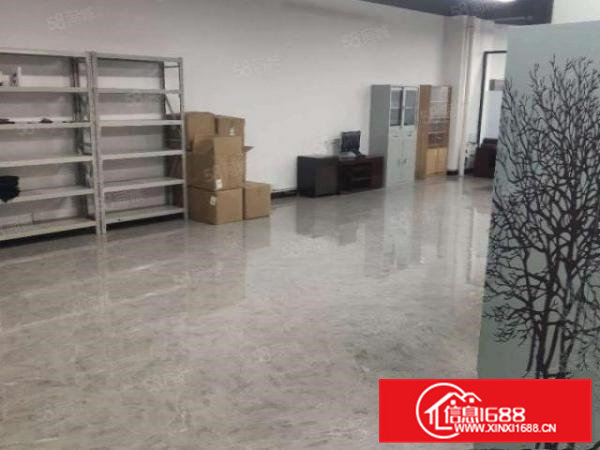 凤岗新出楼上300平方现成办公室精装修拎包入住！！